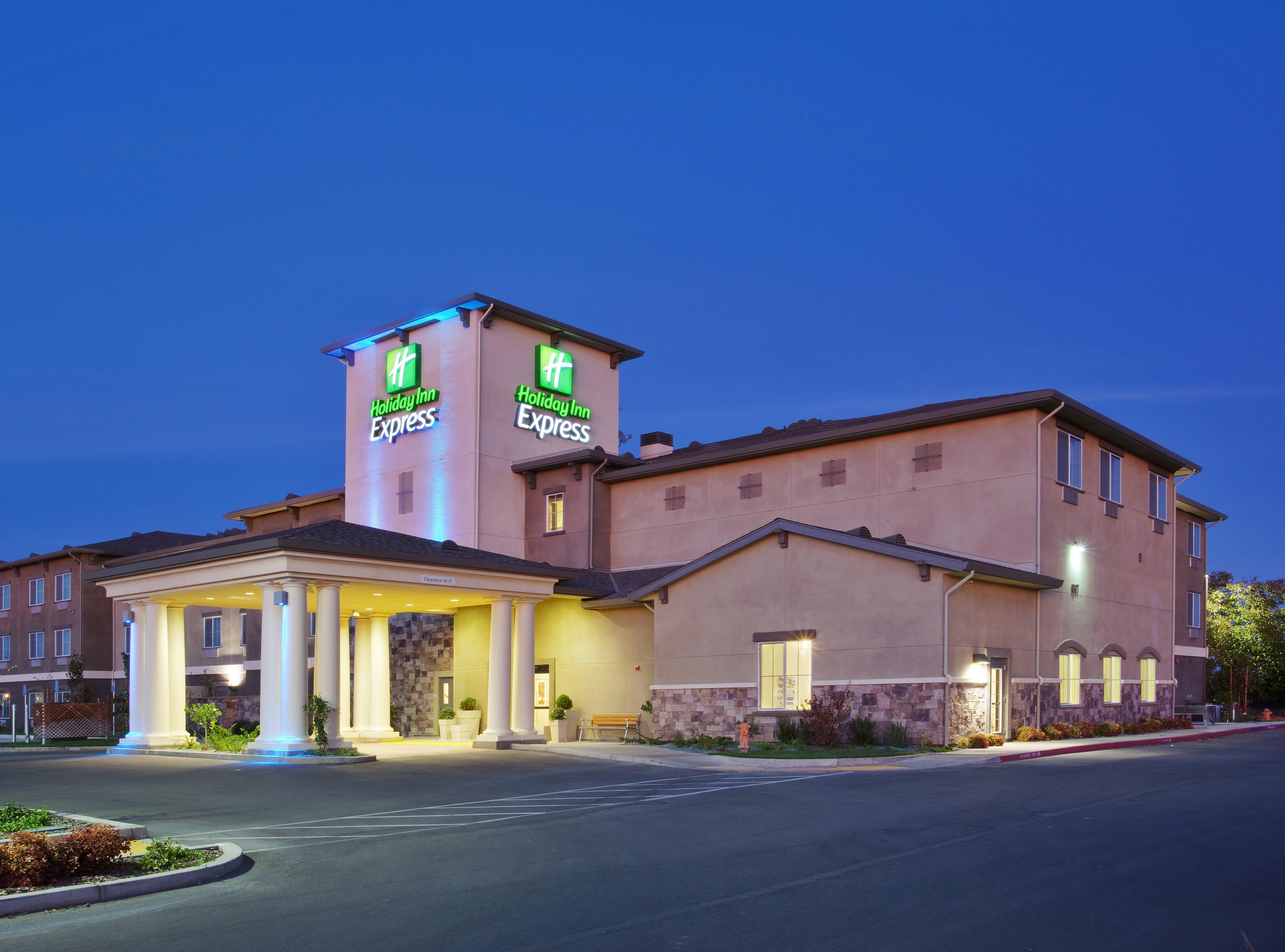 Holiday Inn Express Lodi By Ihg Bagian luar foto