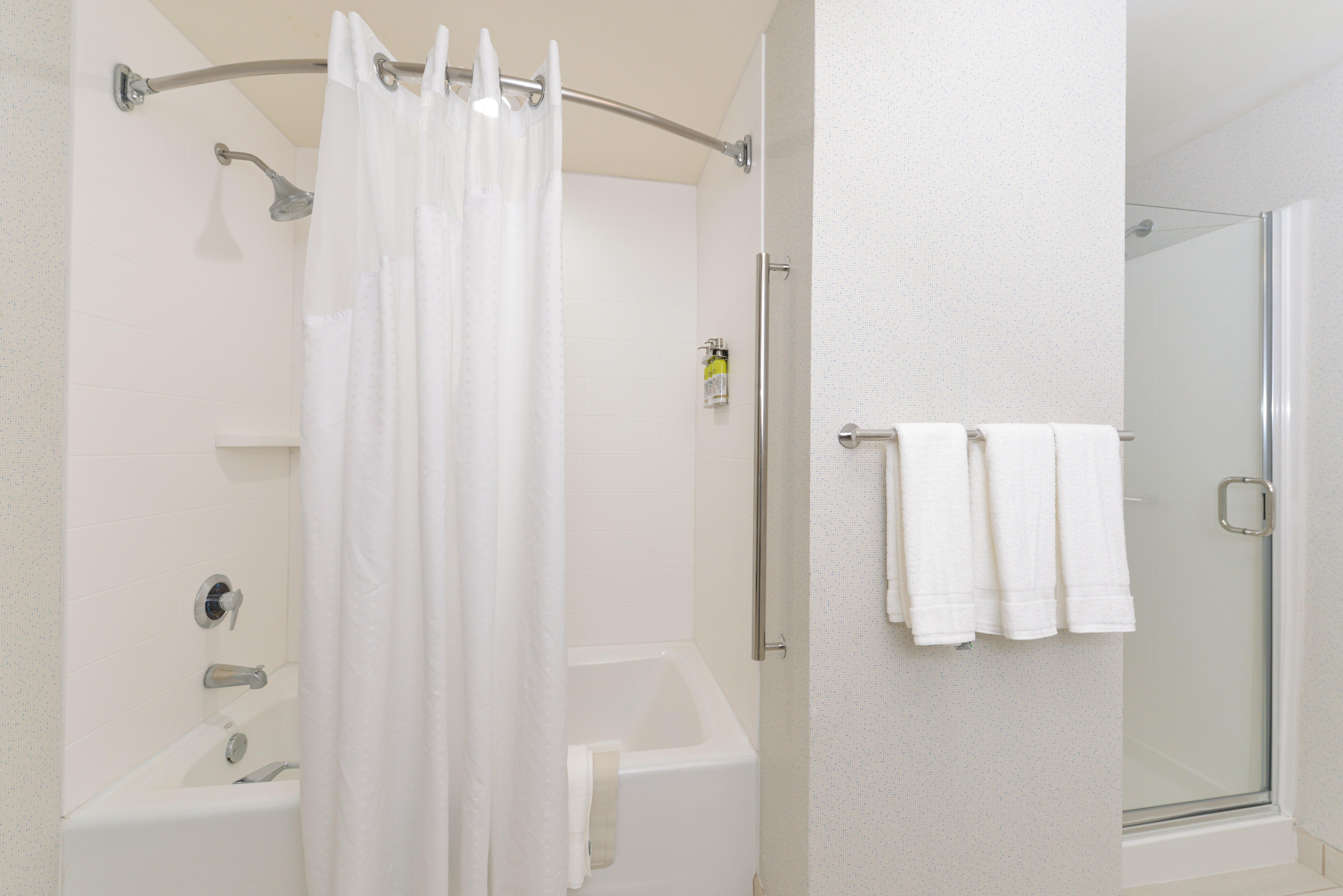 Holiday Inn Express Lodi By Ihg Bagian luar foto
