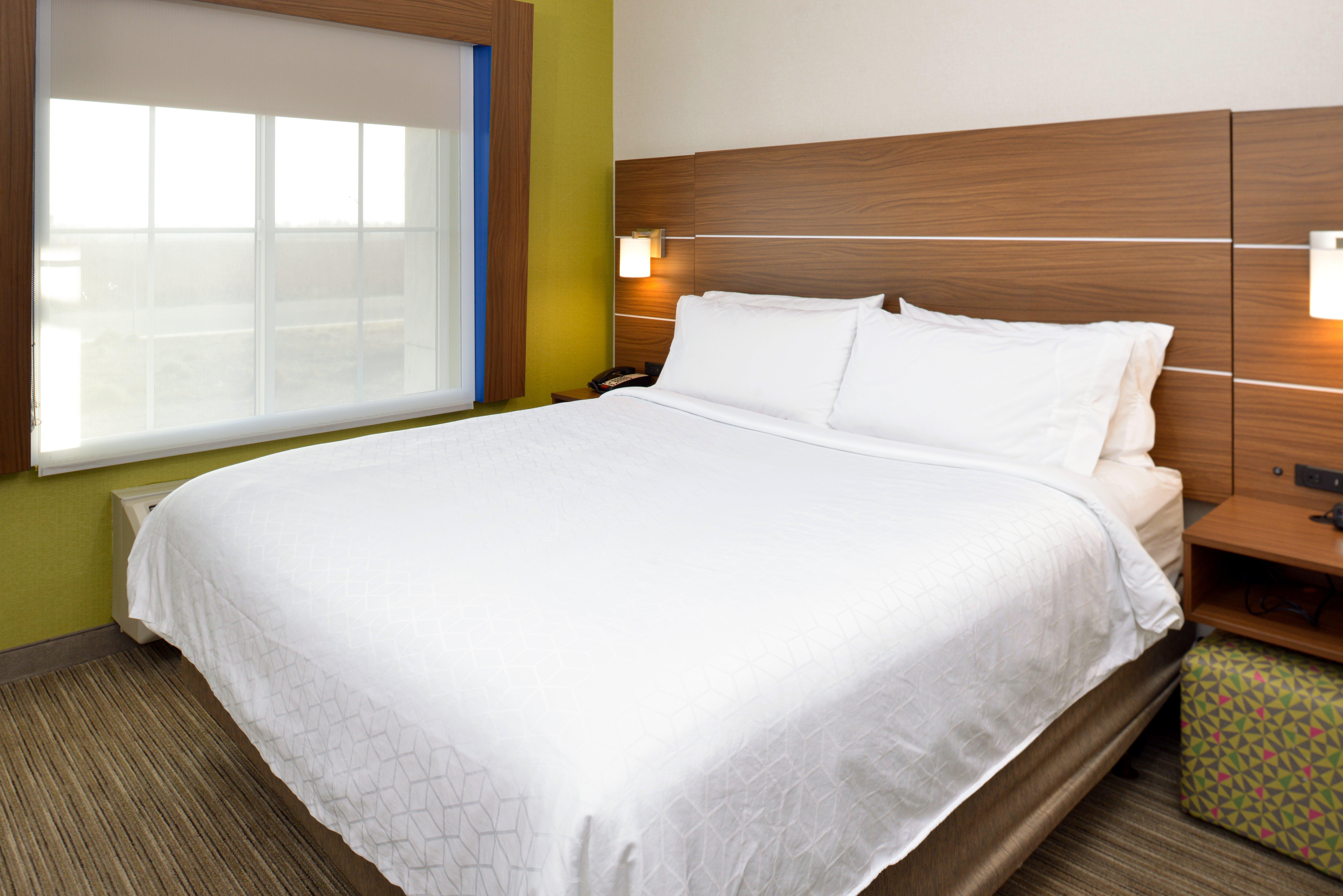 Holiday Inn Express Lodi By Ihg Bagian luar foto