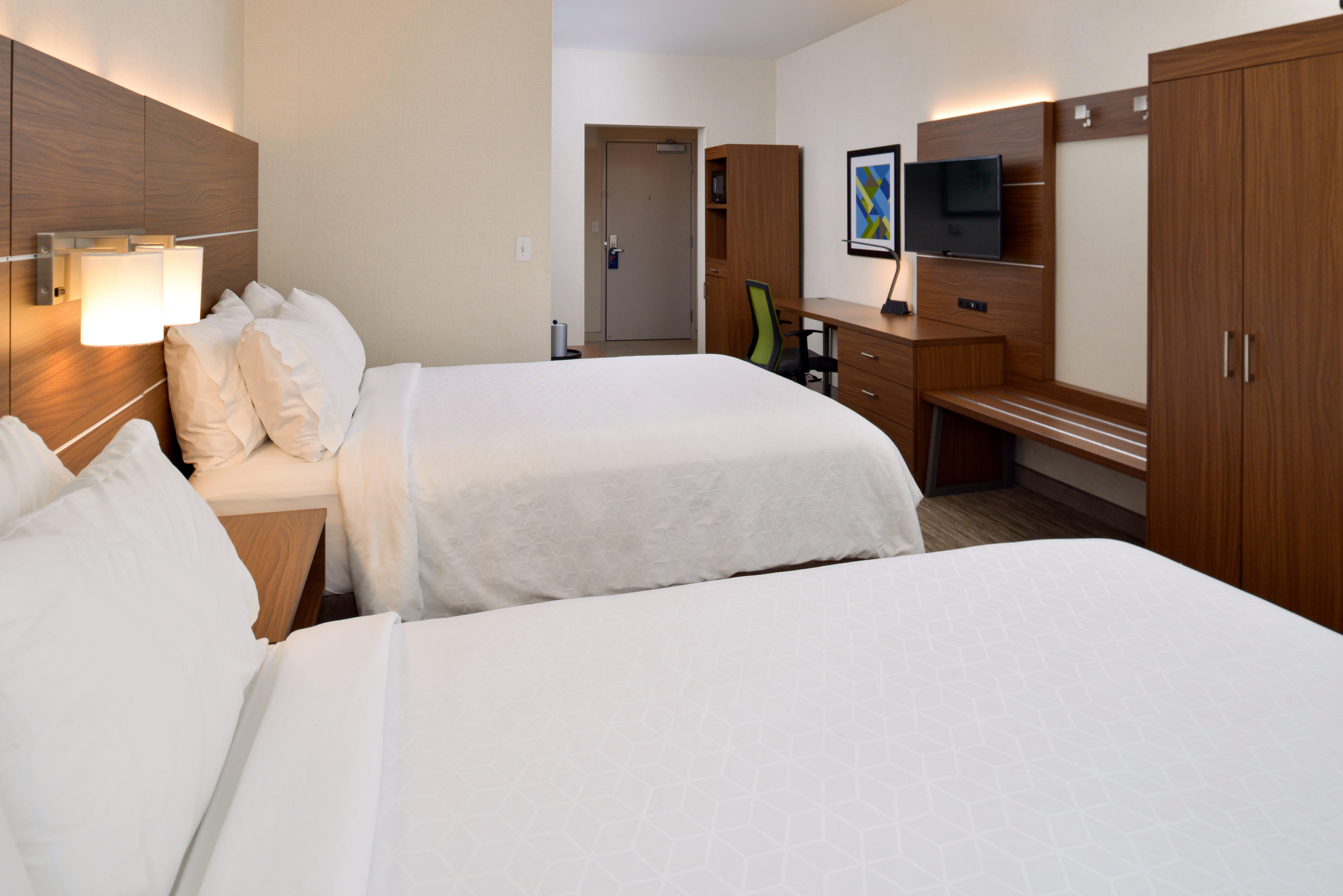 Holiday Inn Express Lodi By Ihg Bagian luar foto