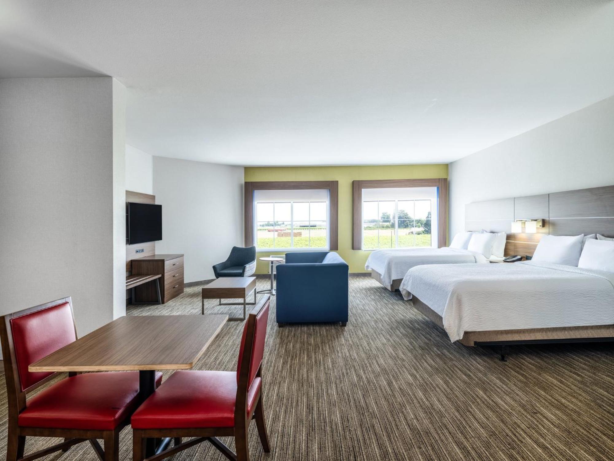 Holiday Inn Express Lodi By Ihg Bagian luar foto